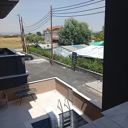 Olympiada 102 Ivana شقة